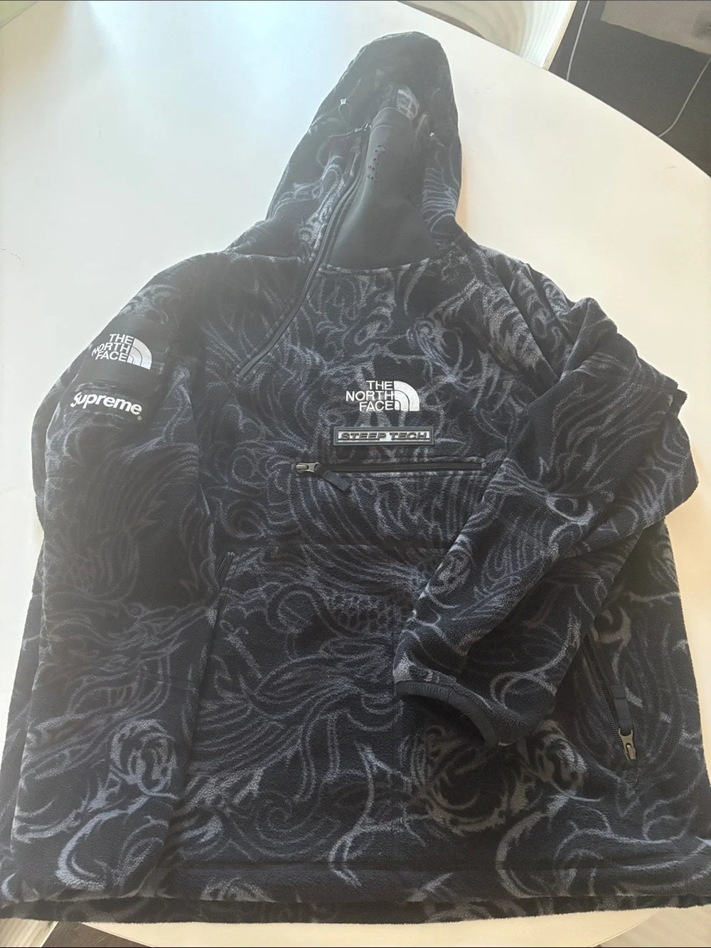 AUTHENTIC SUPREME X NORTH FACE STEEP TECH FLEECE PULL OVER “BLACK DRAGON”